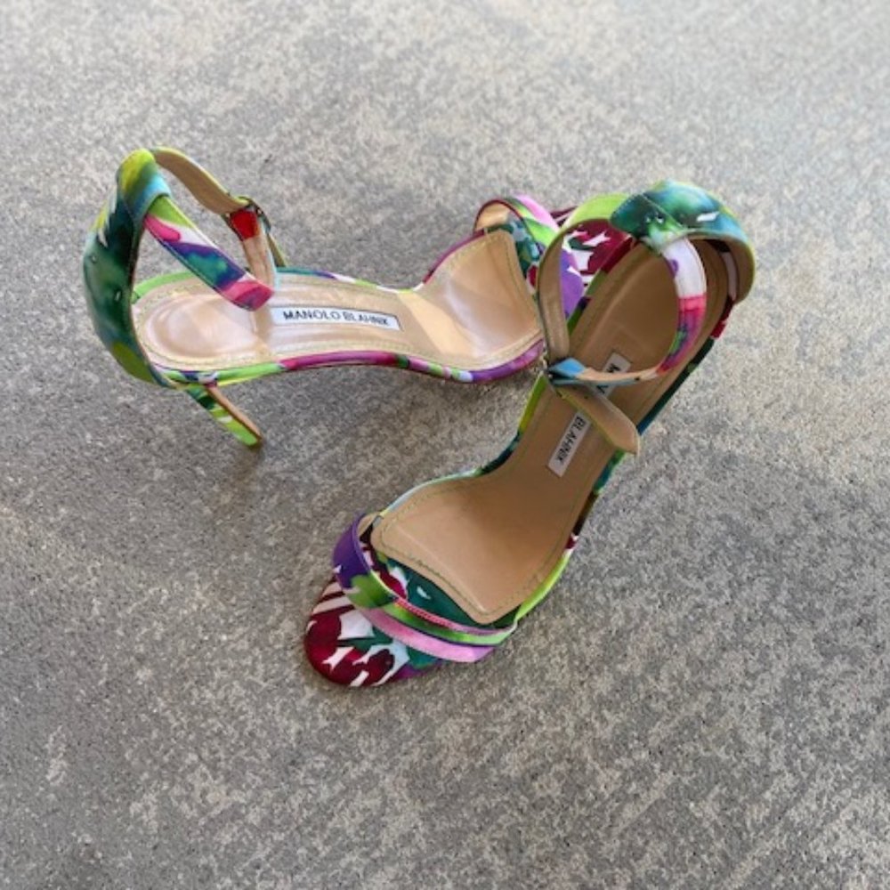 Manolo Blahnik Canvas Printed Strappy Heels size 39.5
